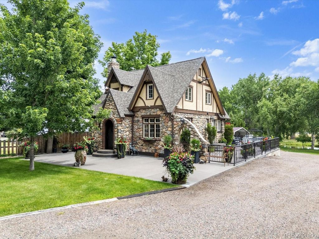 Photo of 470 S Garrison Street, Lakewood, CO 80226 (MLS # 4629922)