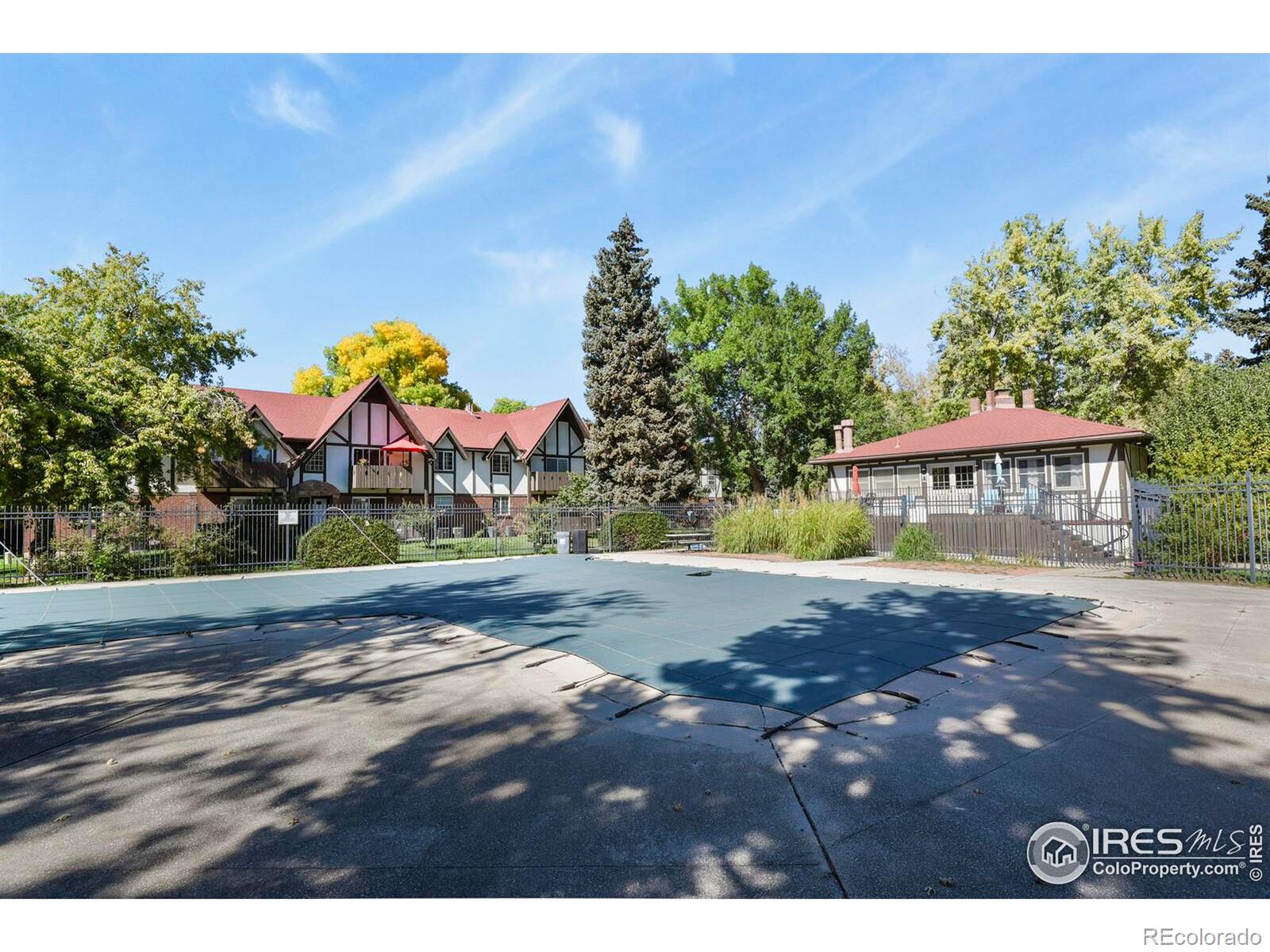 3250 Oneal Circle 14