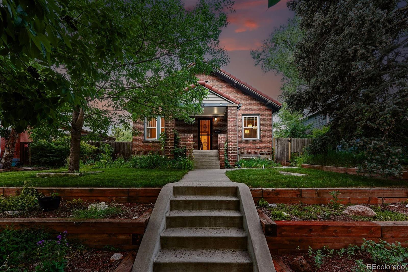 2232 S Ogden Street