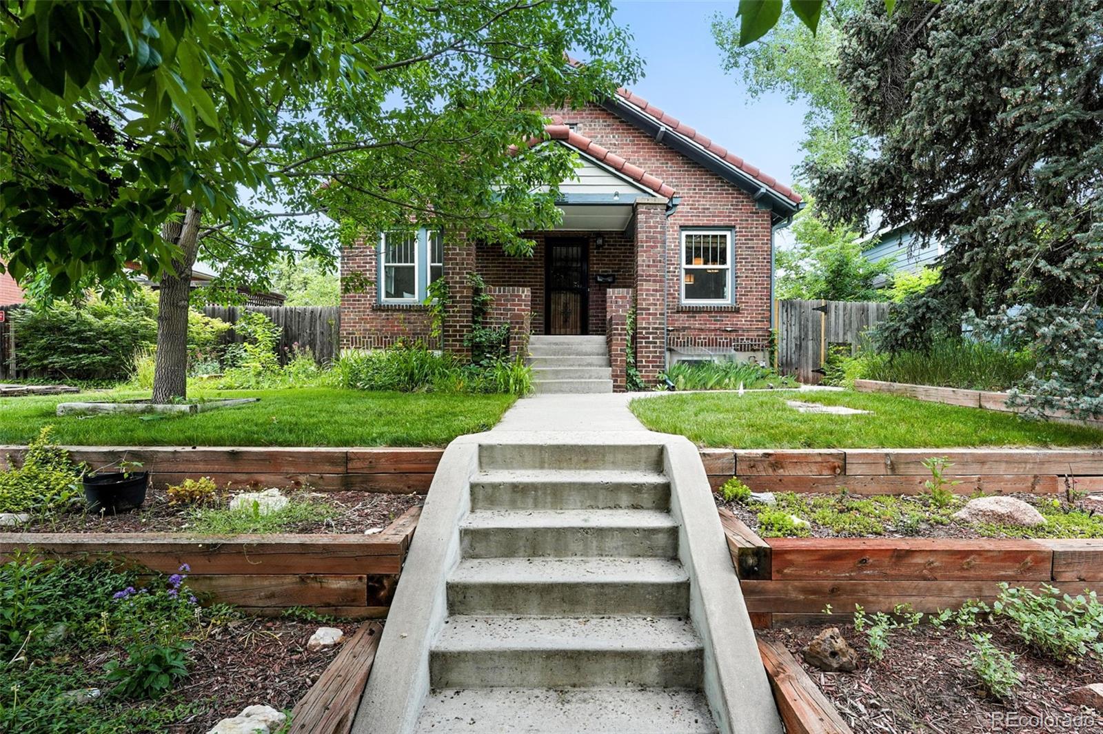 2232 S Ogden Street