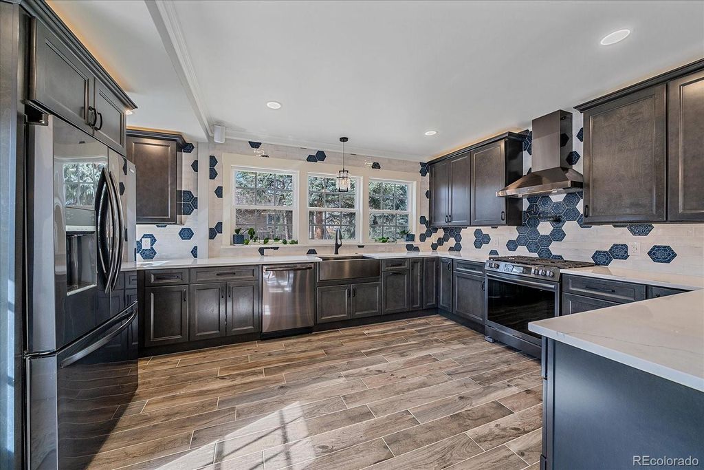 Photo of 7300 W 32nd Avenue, Wheat Ridge, CO 80033 (MLS # 4733047)