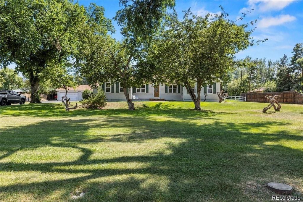 Photo of 7750 W 5th Avenue, Lakewood, CO 80226 (MLS # 9002783)