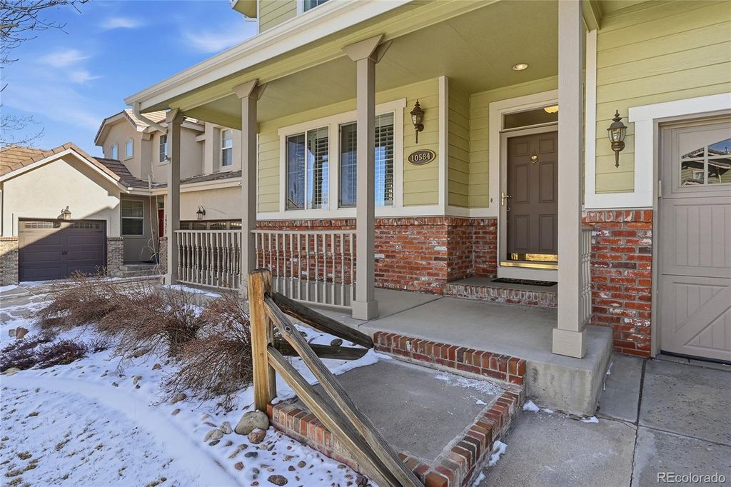 Photo of 10584 Cliffrose Way, Highlands Ranch, CO 80130 (MLS # 8000344)
