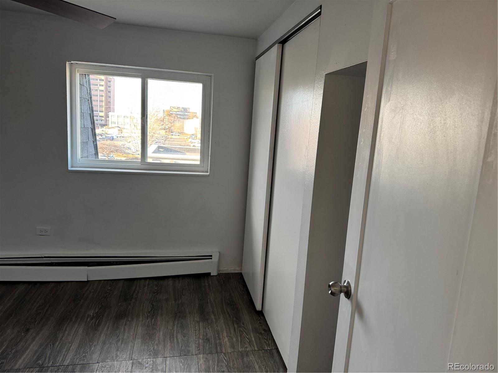 1285 N Colorado Boulevard 4