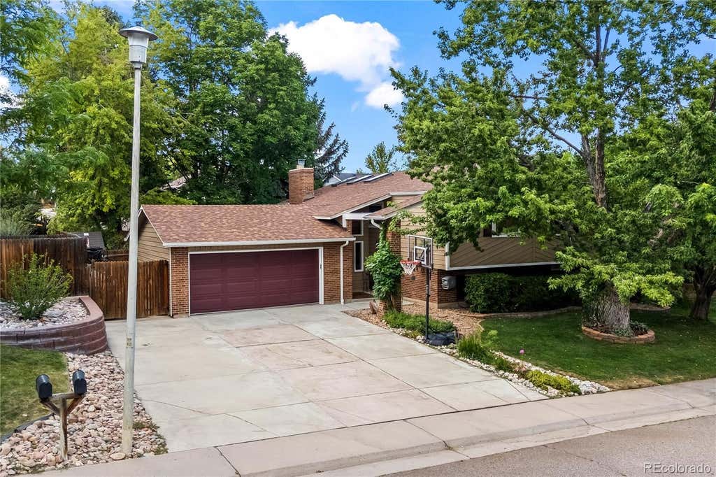 Photo of 7273 S Yarrow Way, Littleton, CO 80128 (MLS # 7785553)