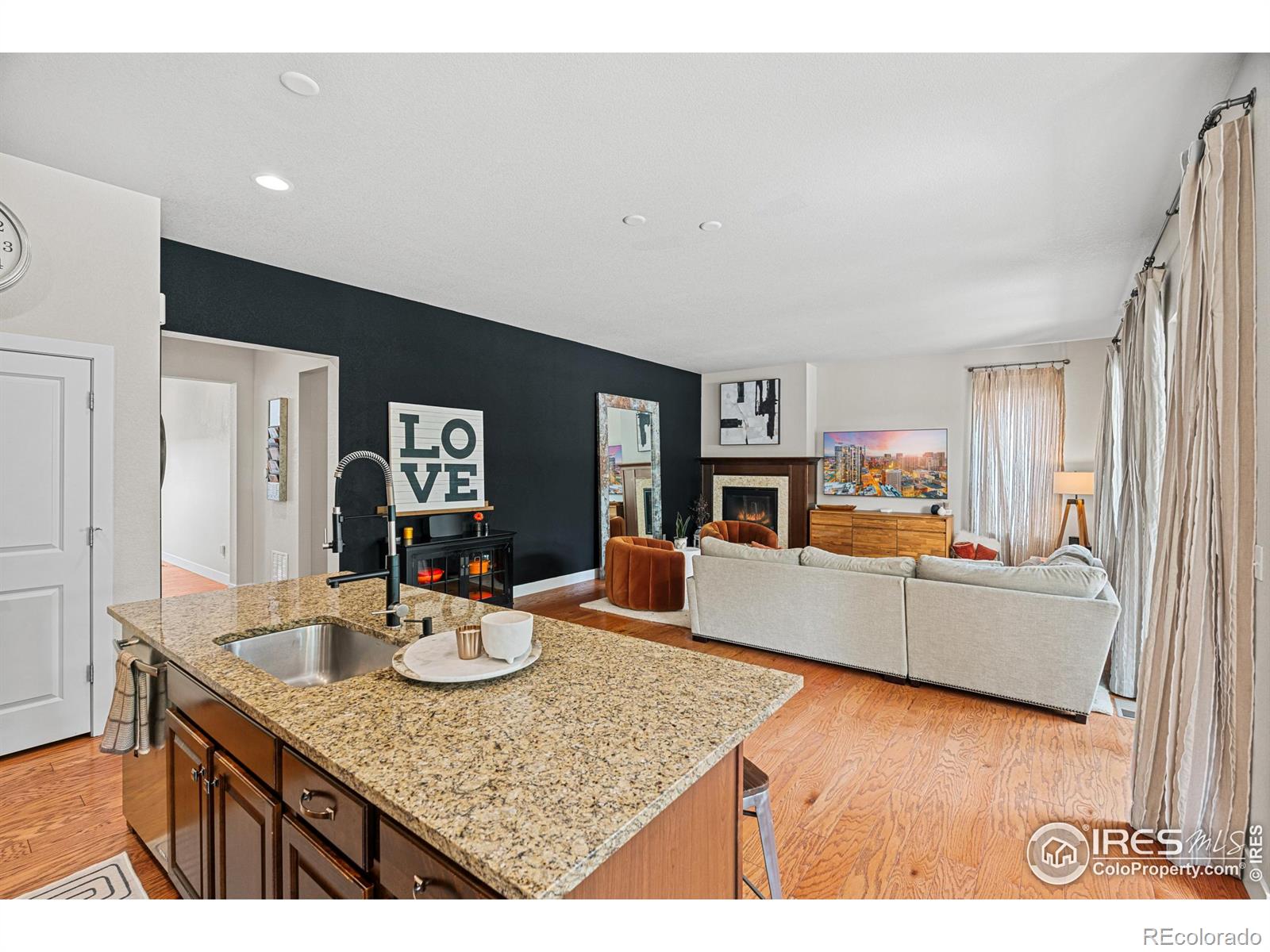 1827 W 137th Lane