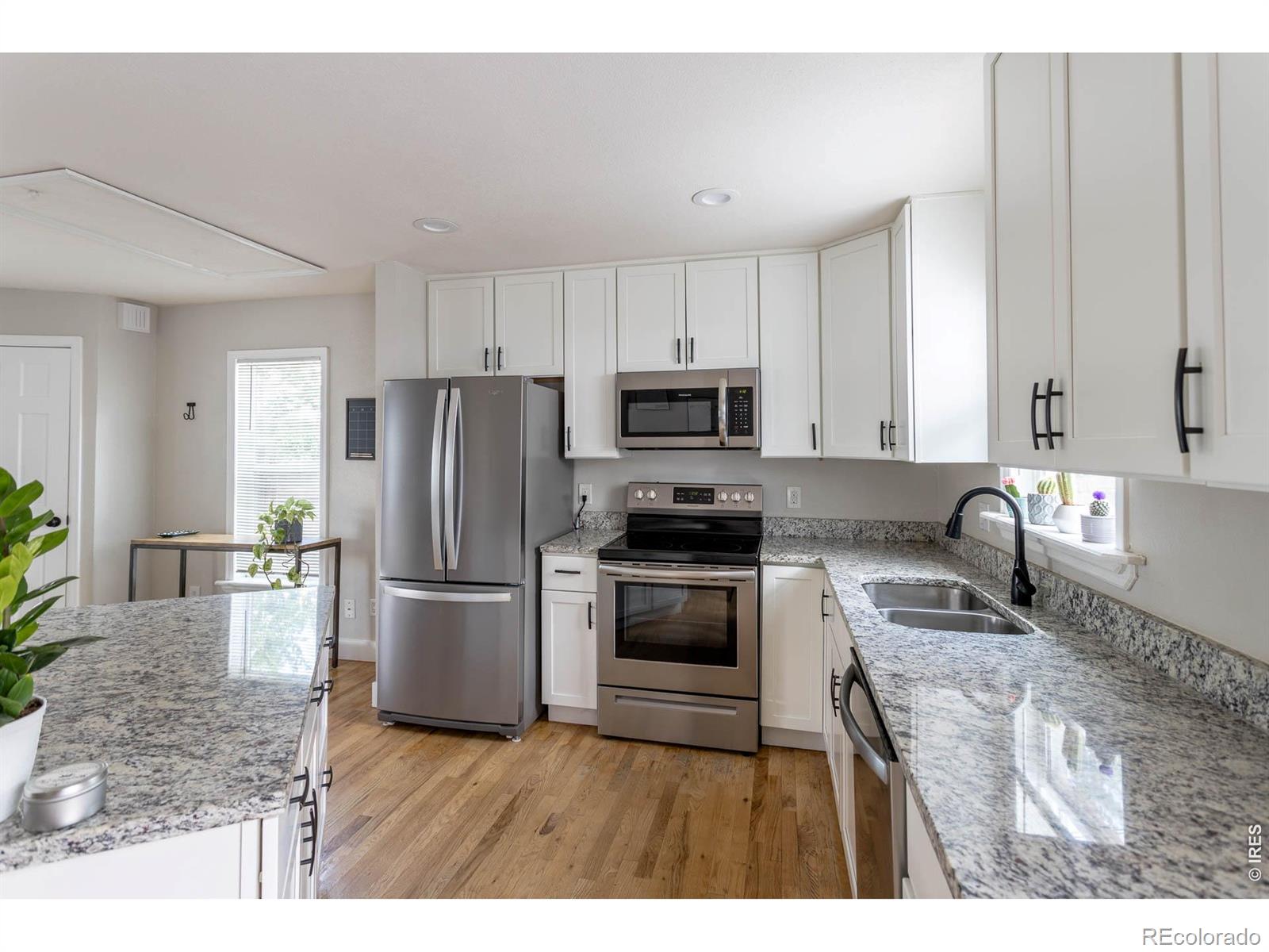 1710 W Berkeley Place