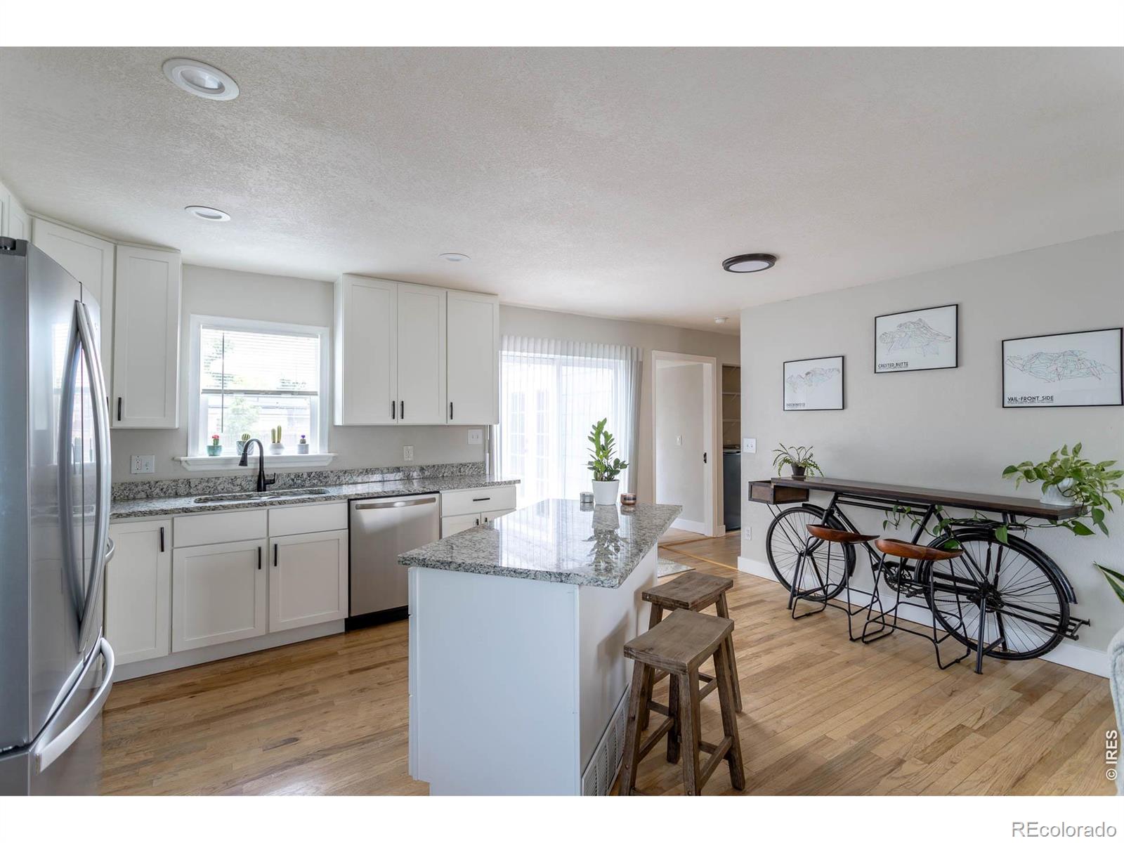 1710 W Berkeley Place