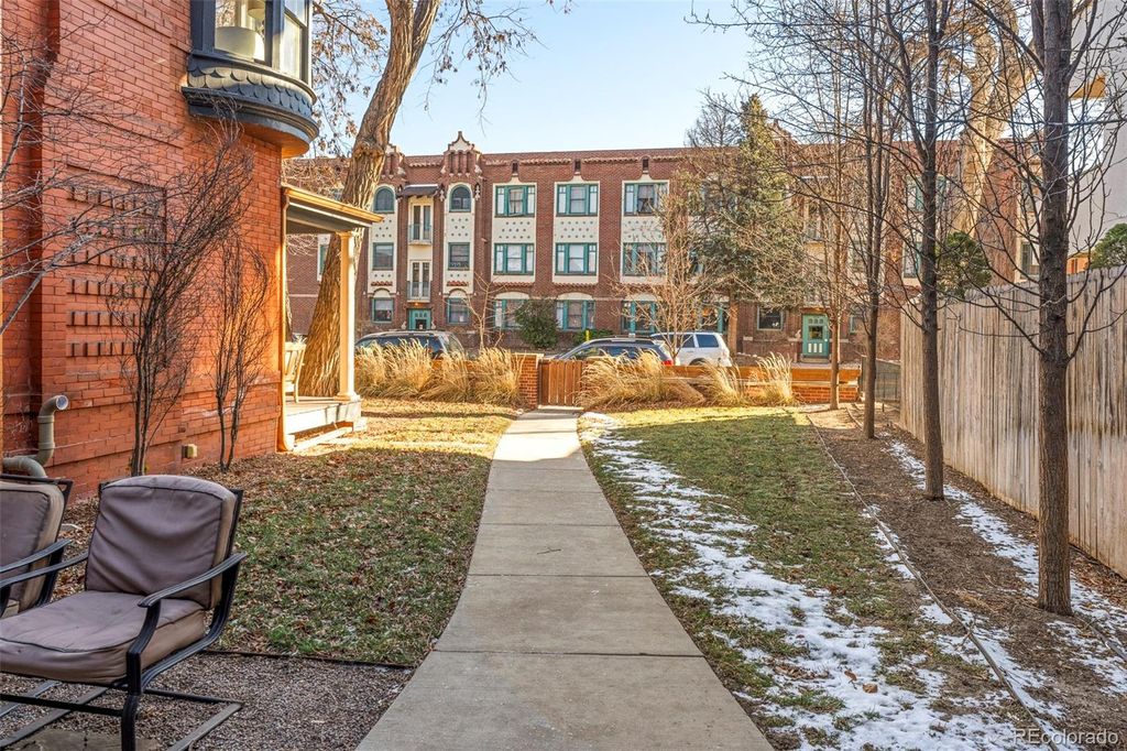 Photo of 943 N Clarkson Street, Denver, CO 80218 (MLS # 9148877)