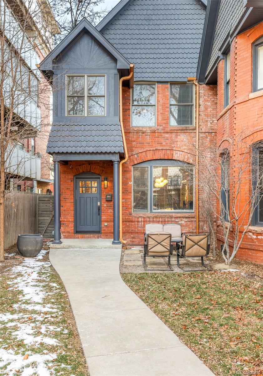 943 N Clarkson Street