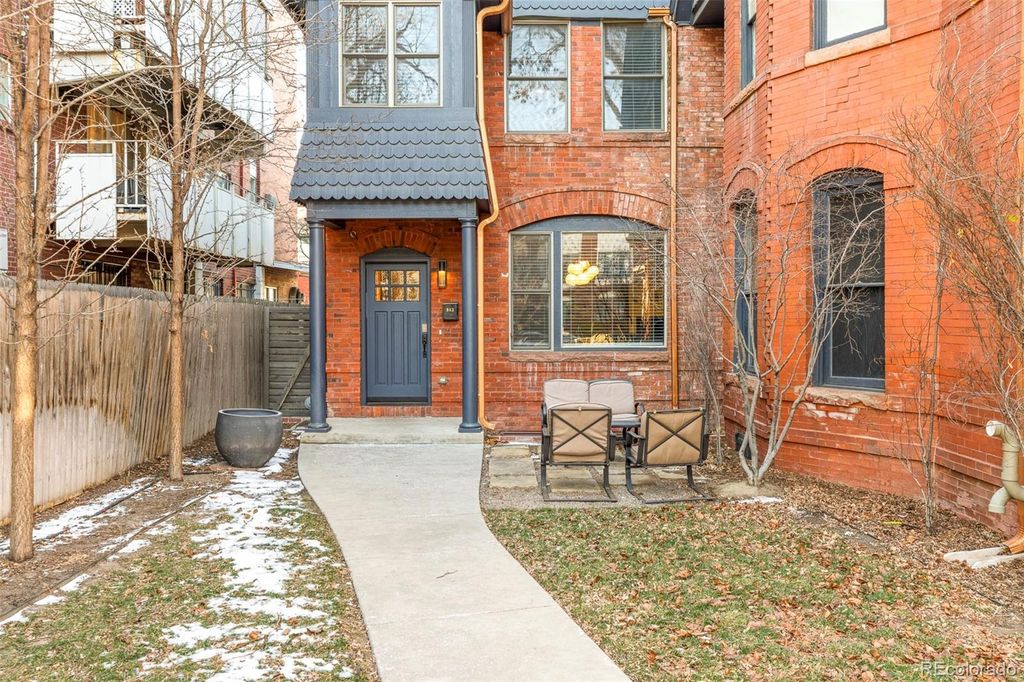 Photo of 943 N Clarkson Street, Denver, CO 80218 (MLS # 9148877)