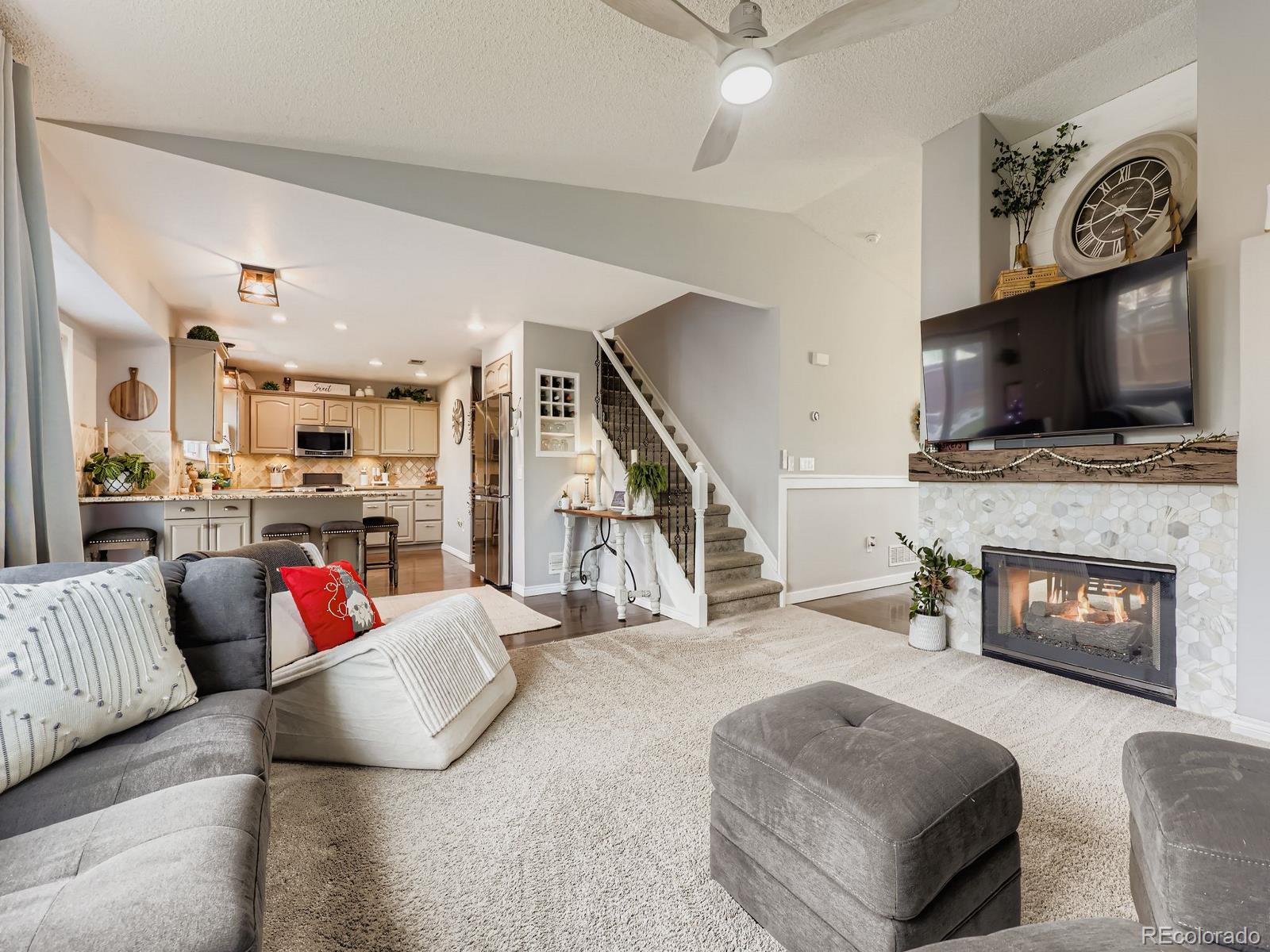 4374 E Andover Avenue