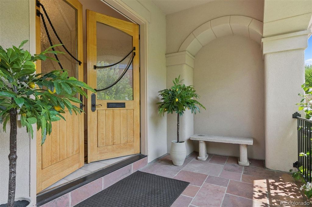 Photo of 420 Saint Paul Street, Denver, CO 80206 (MLS # 4316784)