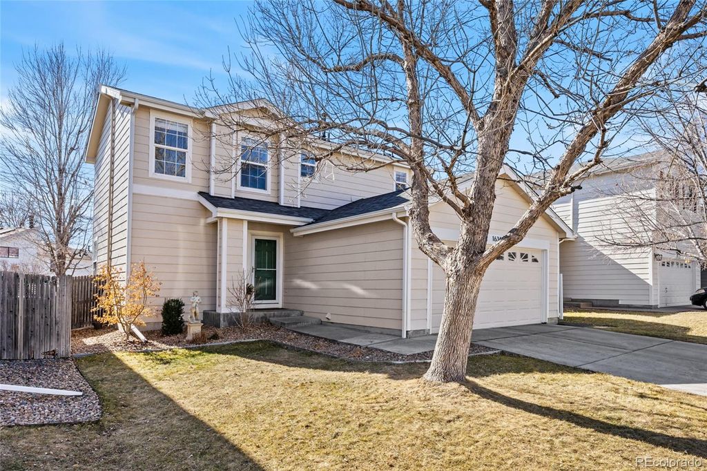 Photo of 16348 E Phillips Lane, Englewood, CO 80112 (MLS # 4667122)