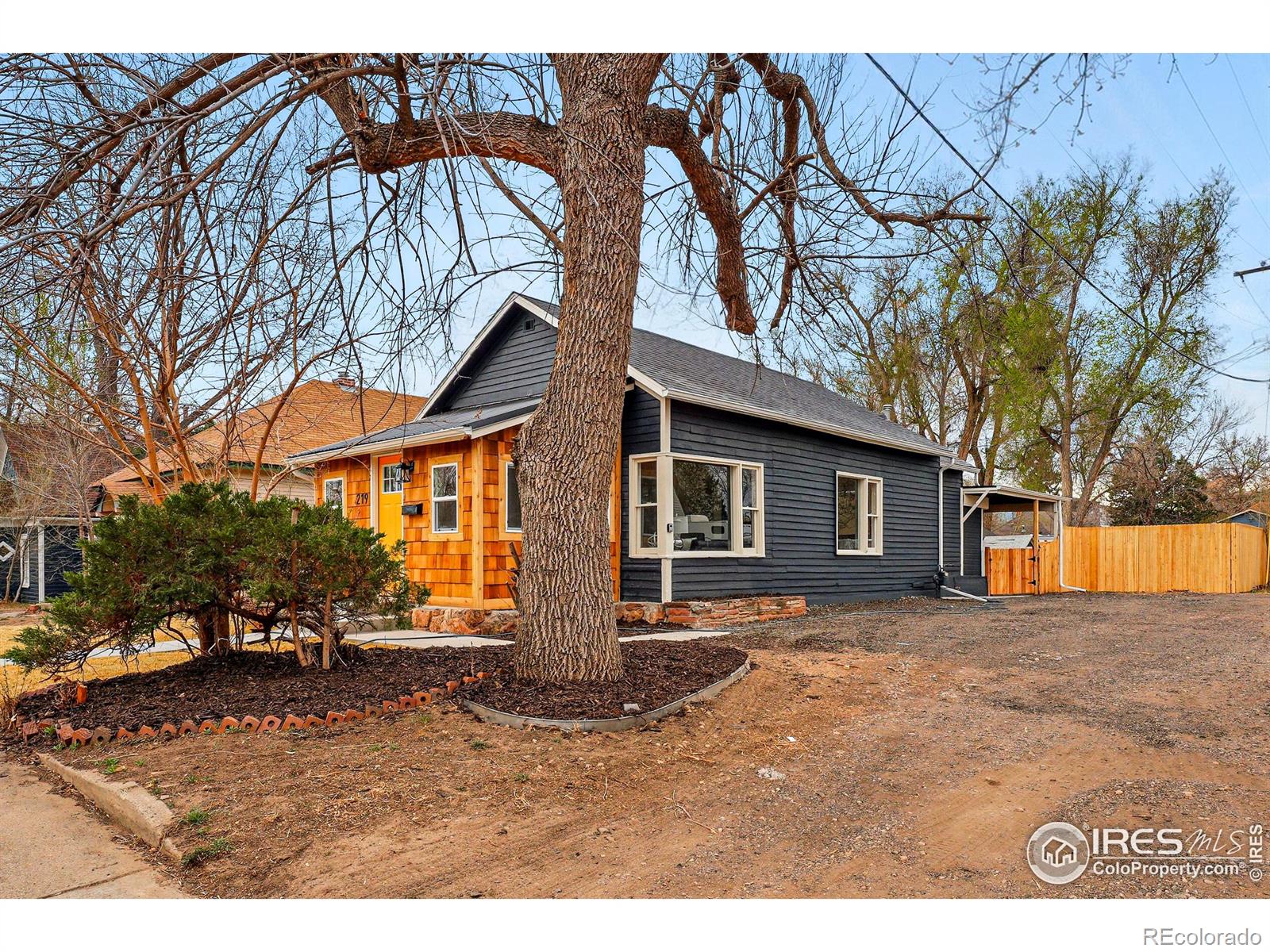 219 N Washington Avenue, Loveland, CO, 80537 2 219 N Washington Avenue