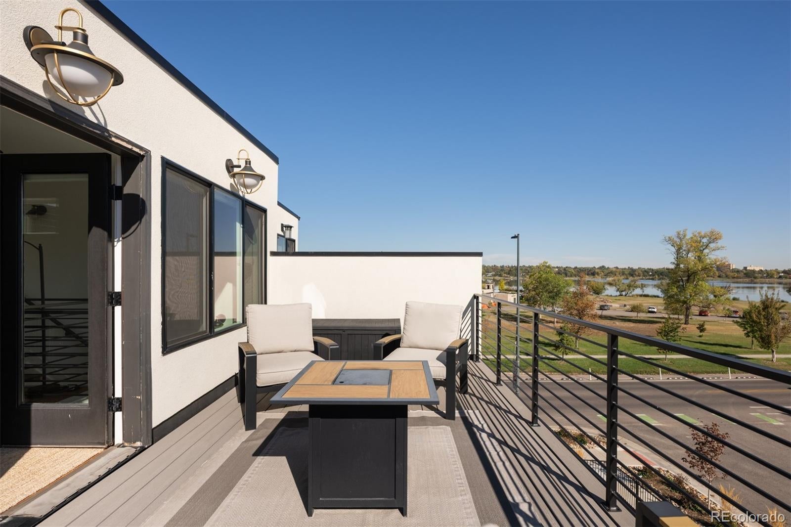 1695 Zenobia Street 1