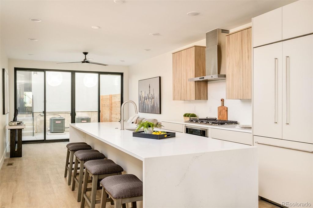 Photo of 3416 Lawrence Street, Denver, CO 80205 (MLS # 5006746)