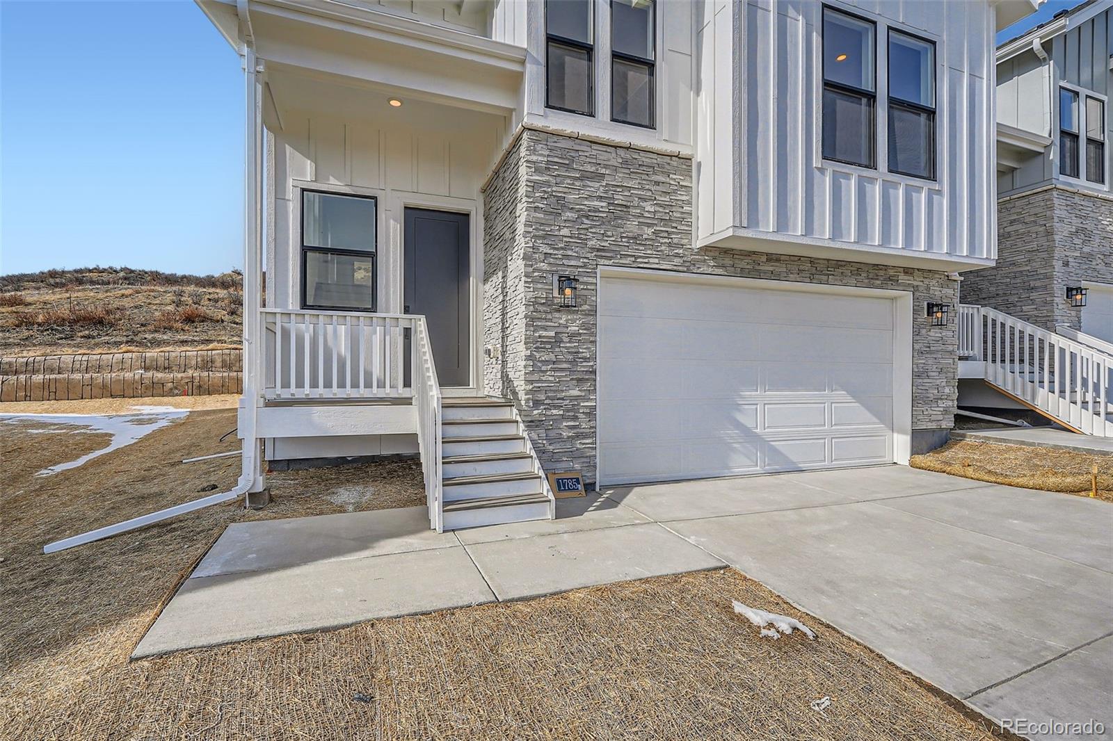 1785 Grayside Circle