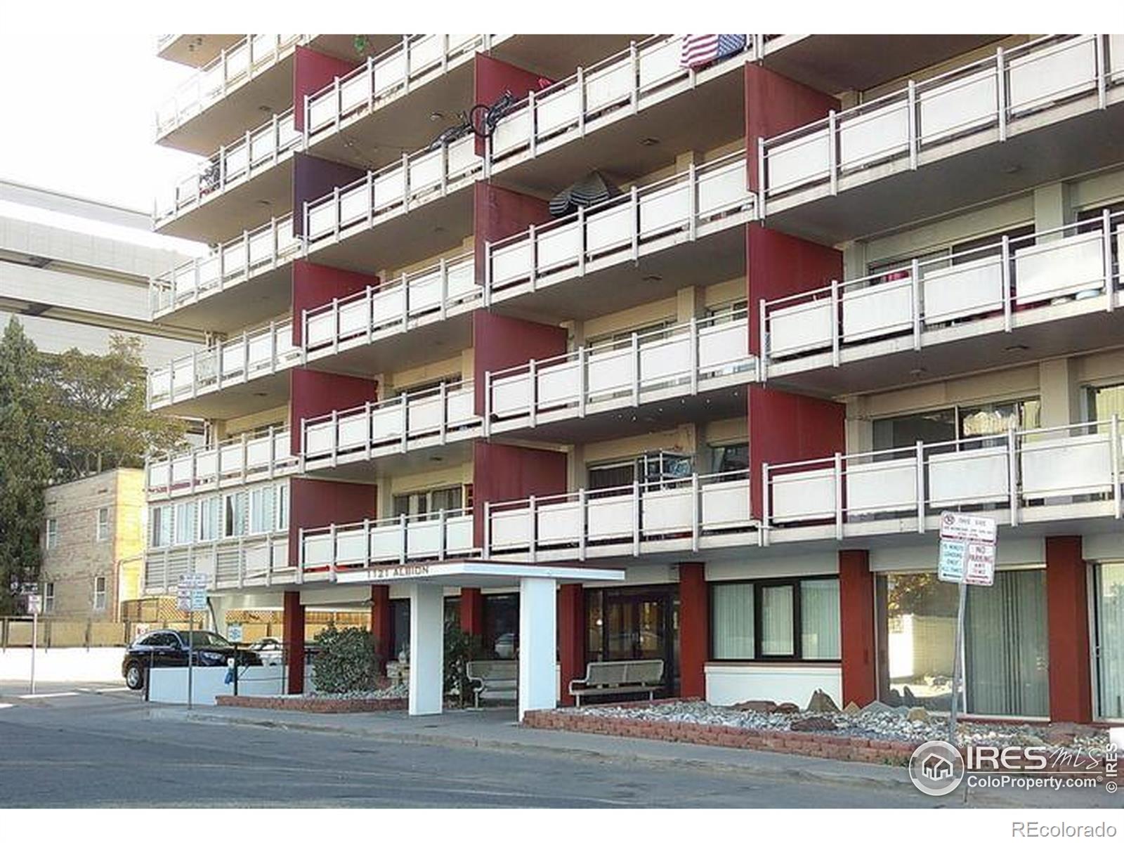 1121 Albion Street #205