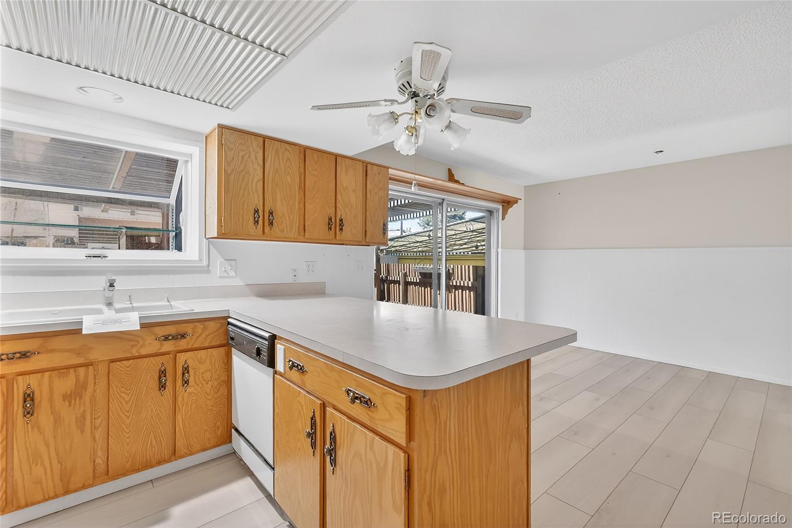12513 W Alameda Drive