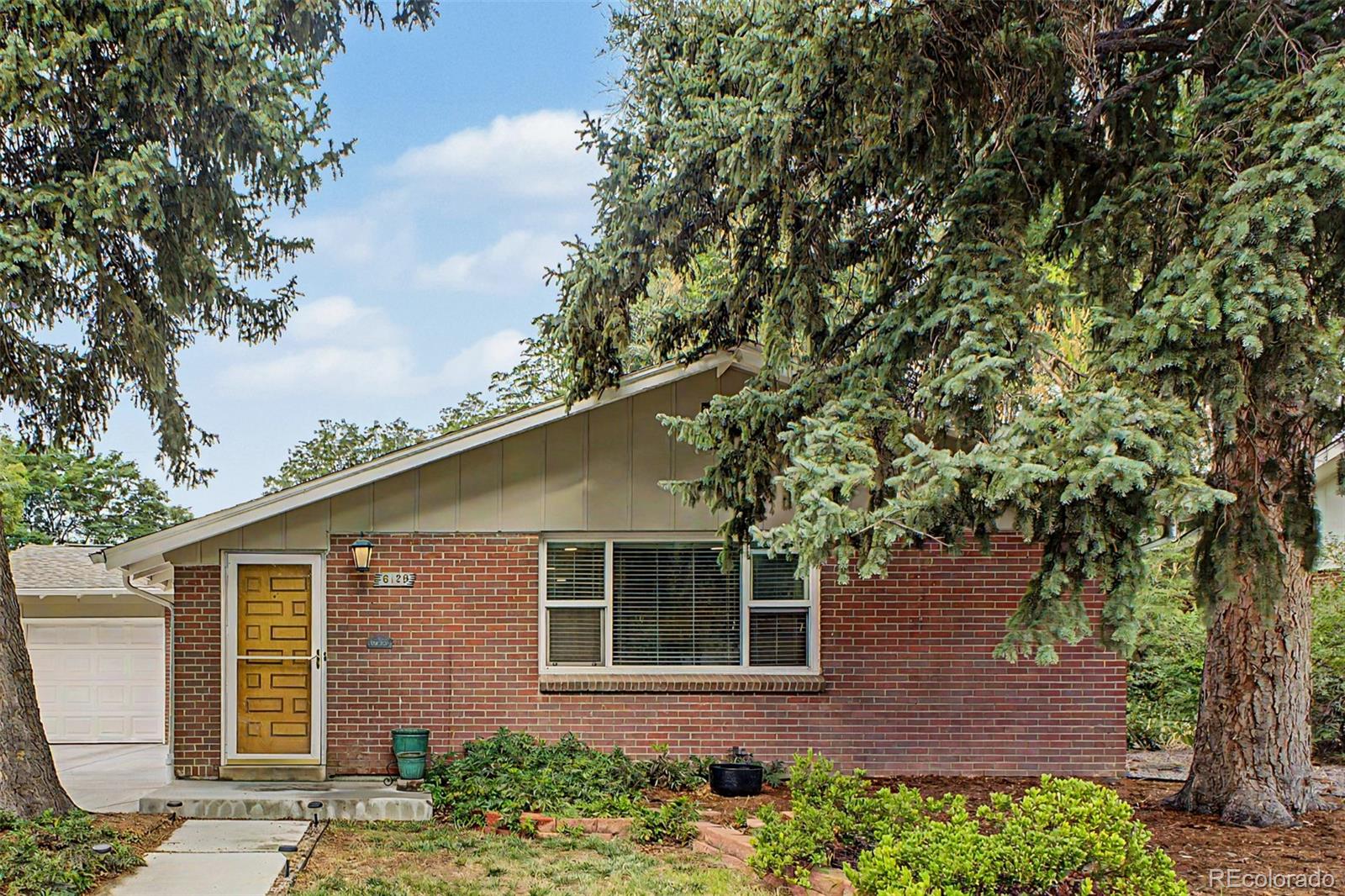 6129 Everett Street