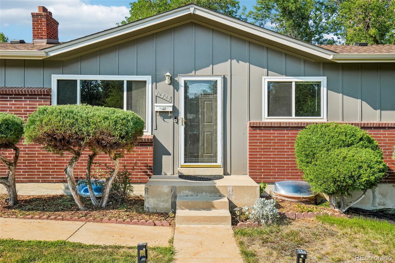 12323 W Connecticut Drive