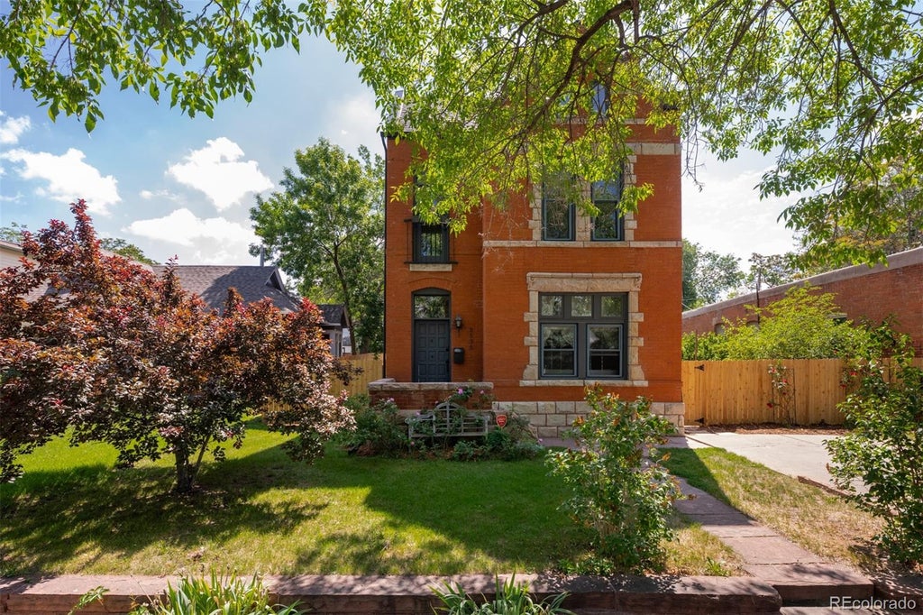 Photo of 2536 N Gilpin Street, Denver, CO 80205 (MLS # 9256651)