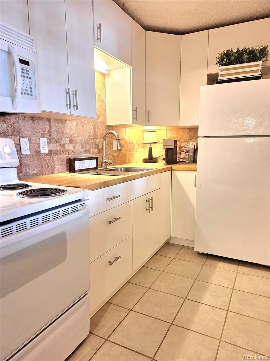 5995 E Iliff Avenue 115