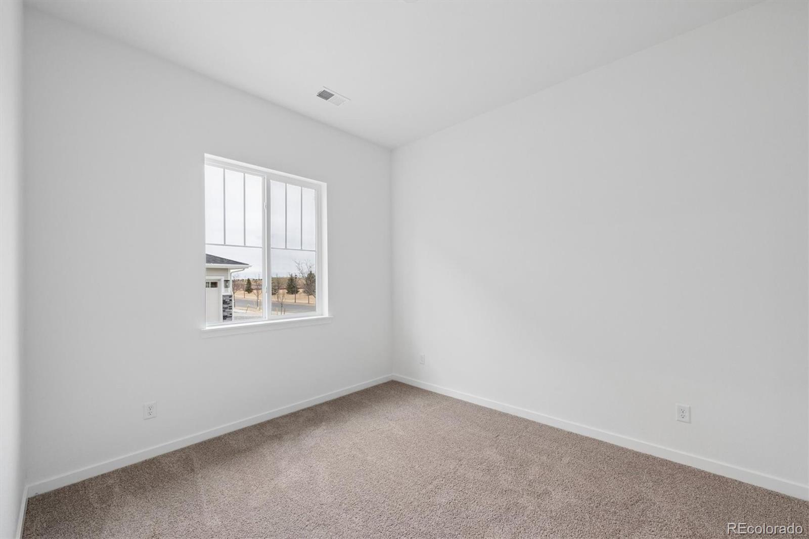 3771 Emerald Shore Circle