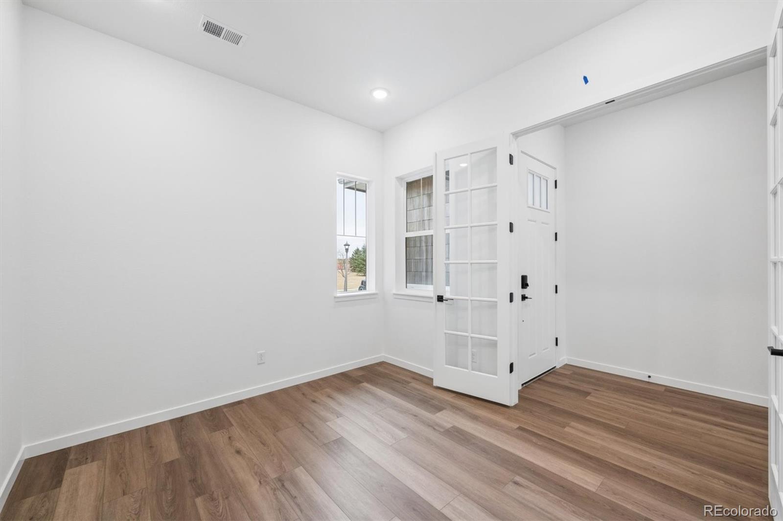 3771 Emerald Shore Circle