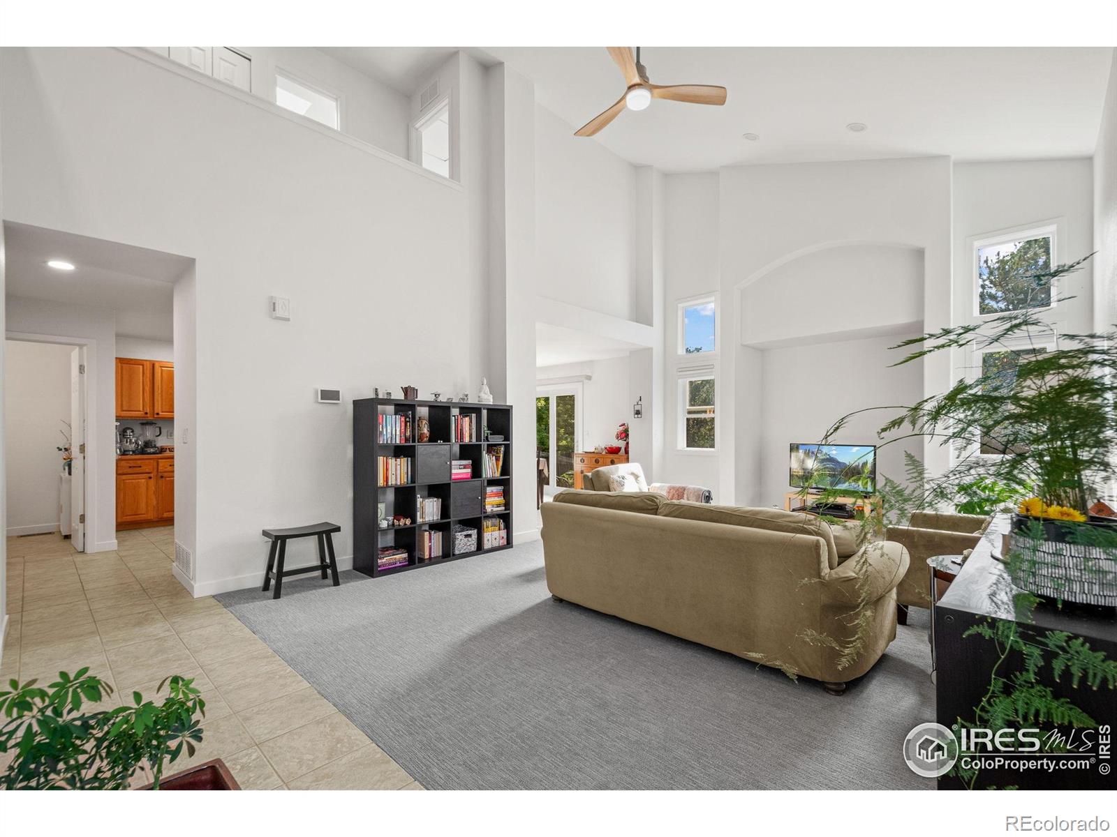 1313 Carnation Circle
