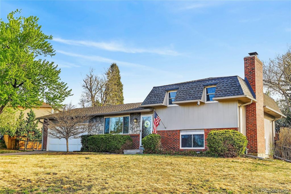 Photo of 4560 E Lake Circle, Centennial, CO 80121 (MLS # 7570946)