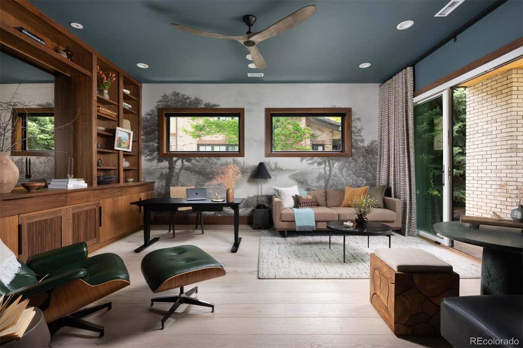 Photo of 1240 S Elizabeth Street, Denver, CO 80210 (MLS # 3889139)