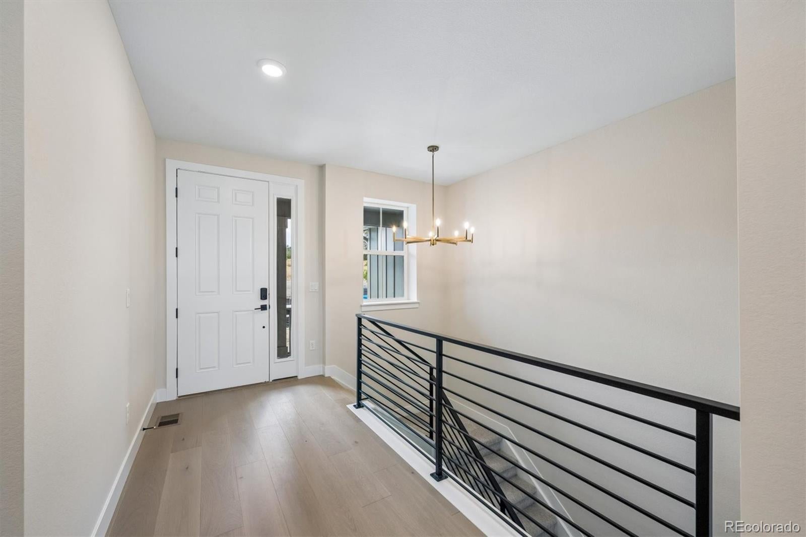 5725 Pleasant View Drive