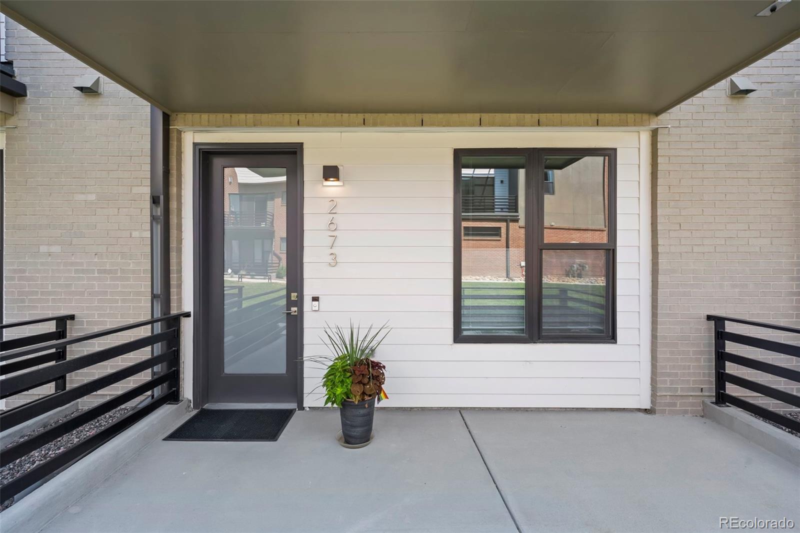 2673 Nicholas Way