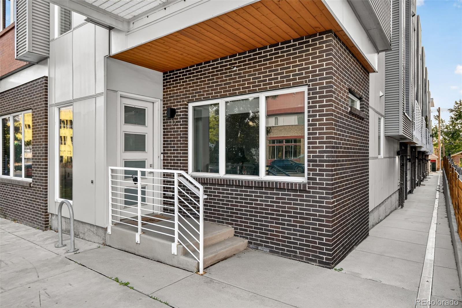 3360 W 38th Avenue 10
