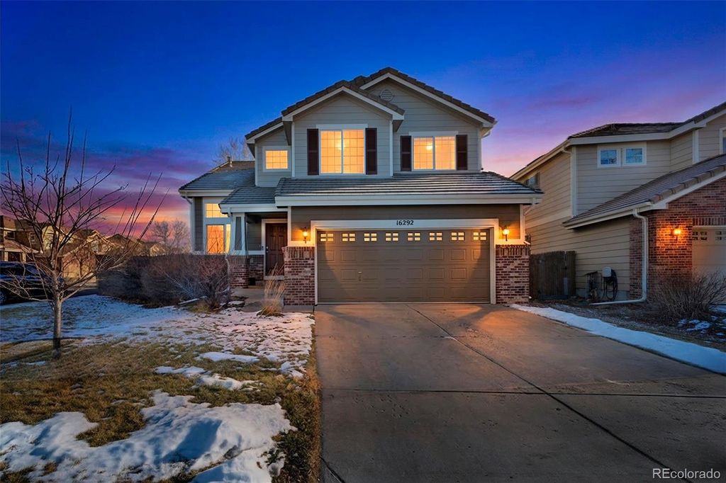 Photo of 16292 E Geddes Avenue, Aurora, CO 80016 (MLS # 9046374)