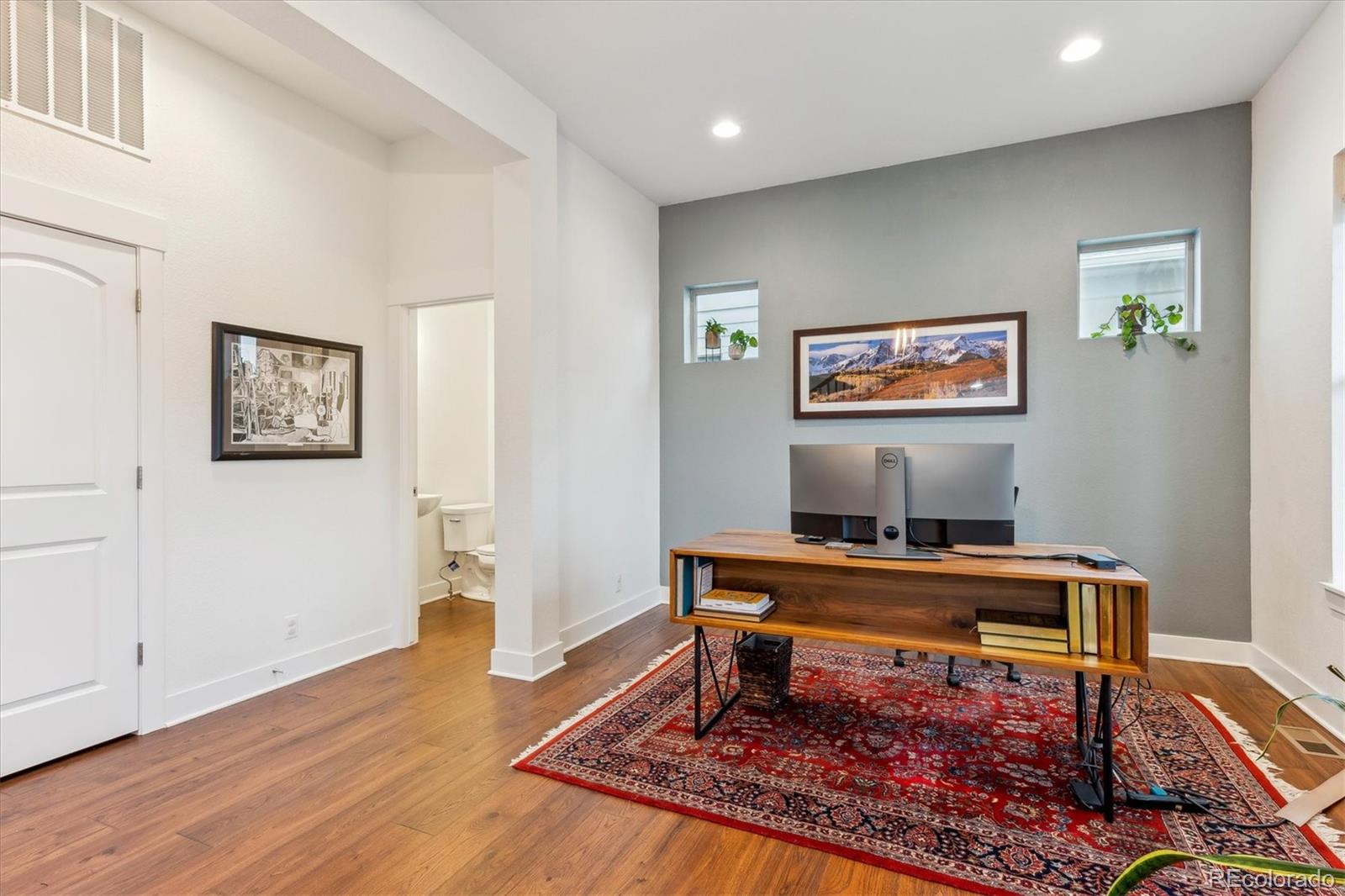 10360 E 57th Place
