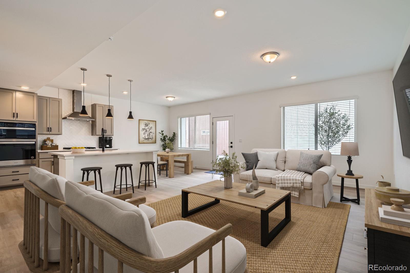 15252 W 69th Place