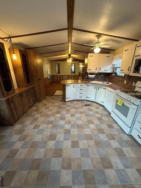 Manufactured Home in Canon City CO 2002 Main Street 4.jpg