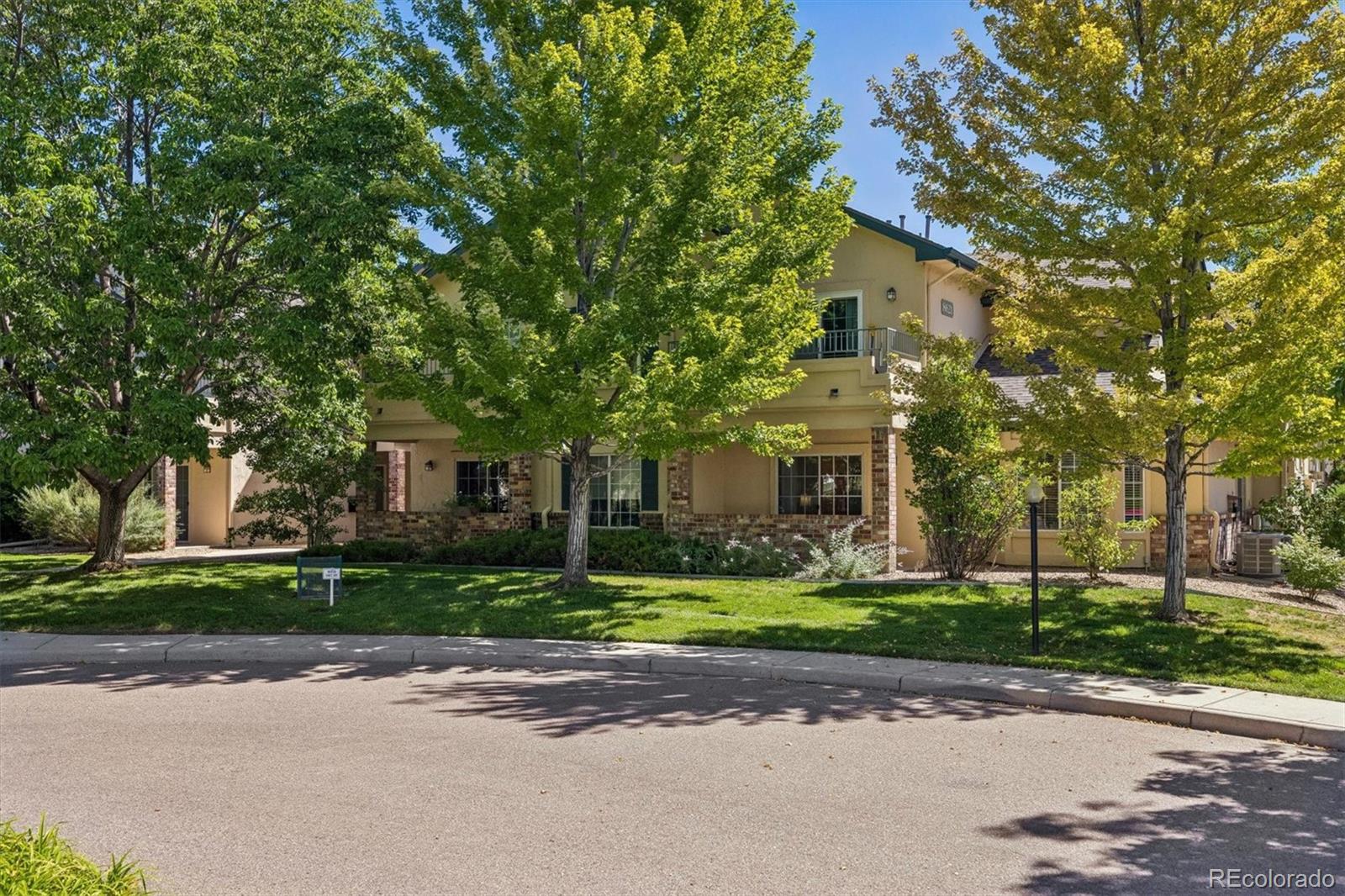 8621 E Dry Creek Road 311