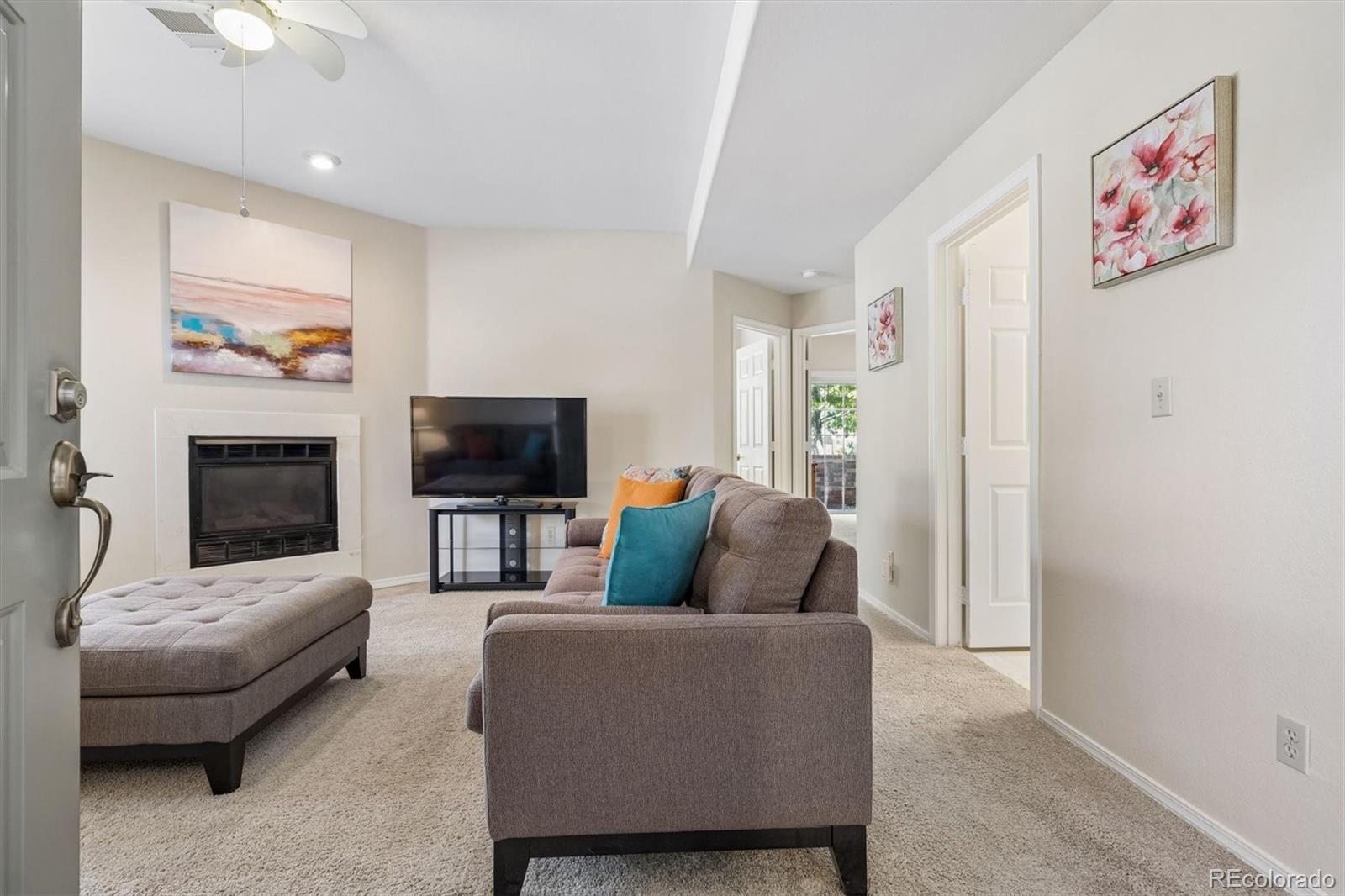 8621 E Dry Creek Road 311