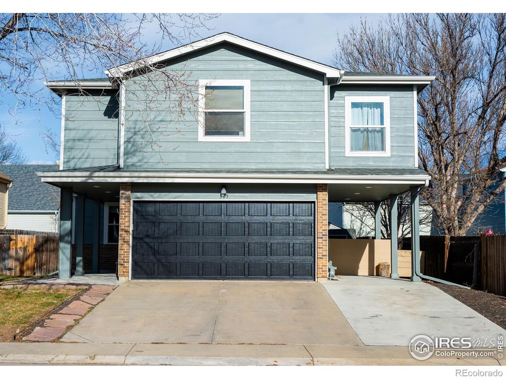 Photo of 325 S Cherrywood Drive, Lafayette, CO 80026 (MLS # IR1048991)