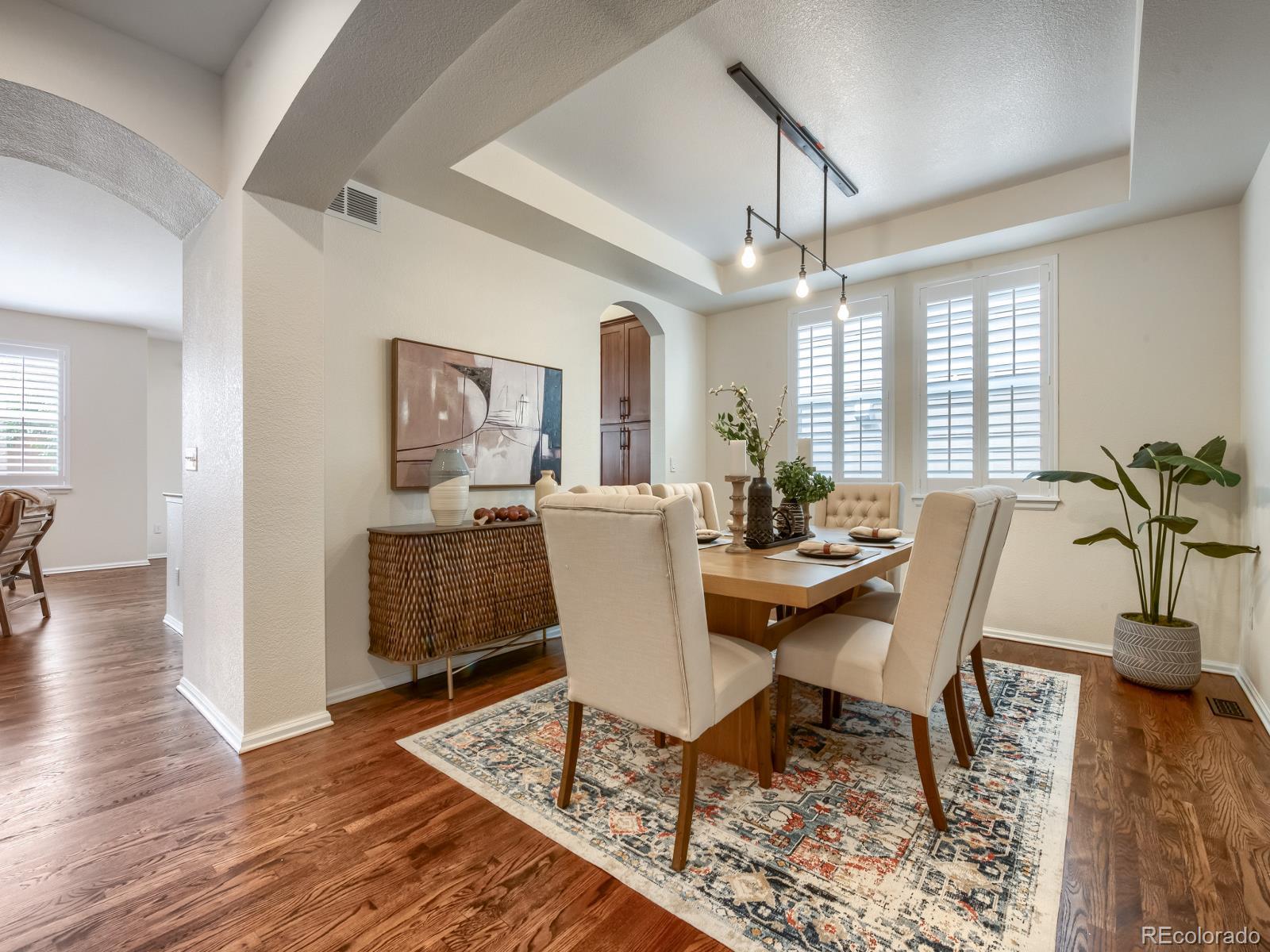 11039 Valleybrook Circle