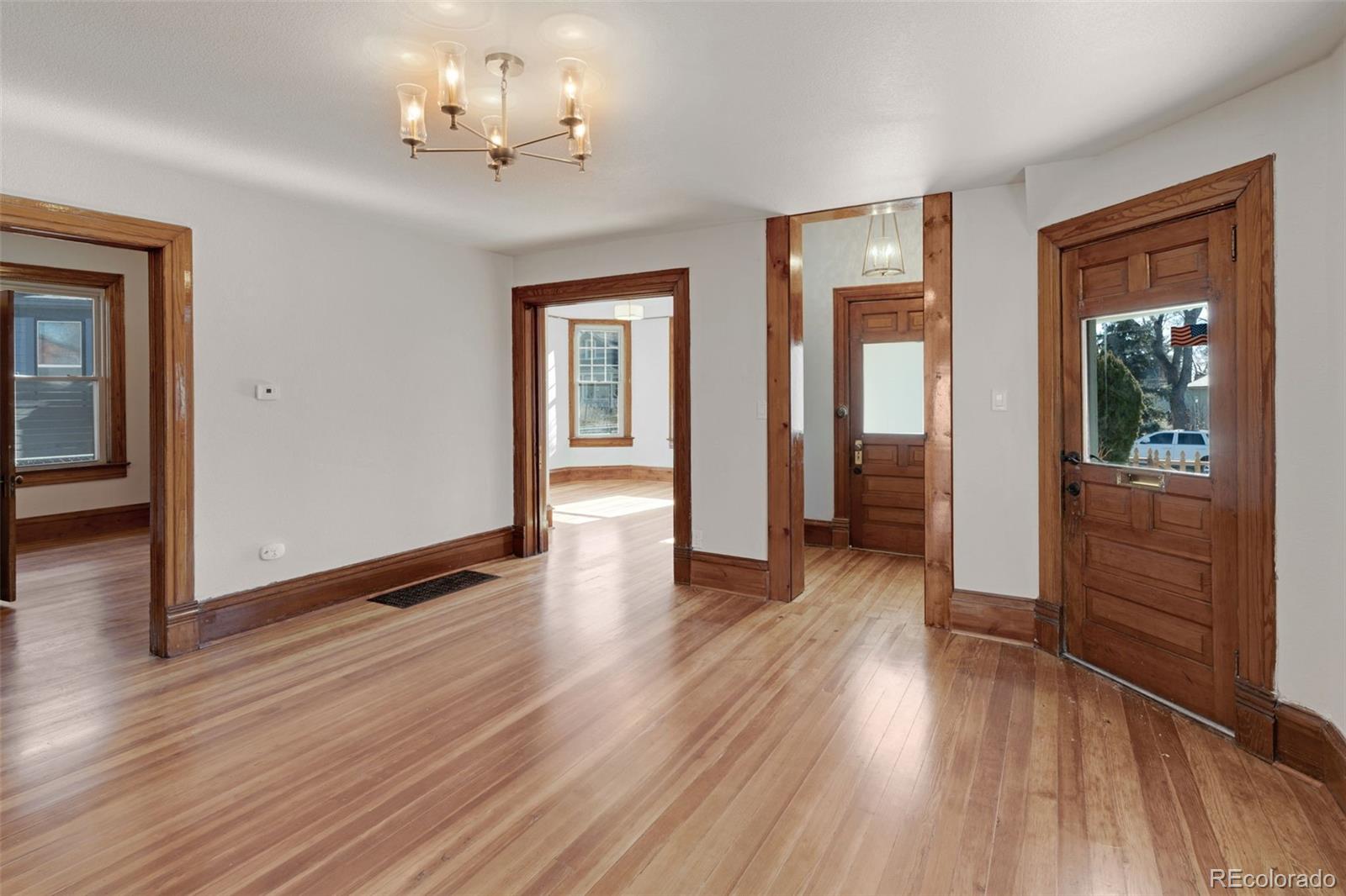 824 E Cache La Poudre Street