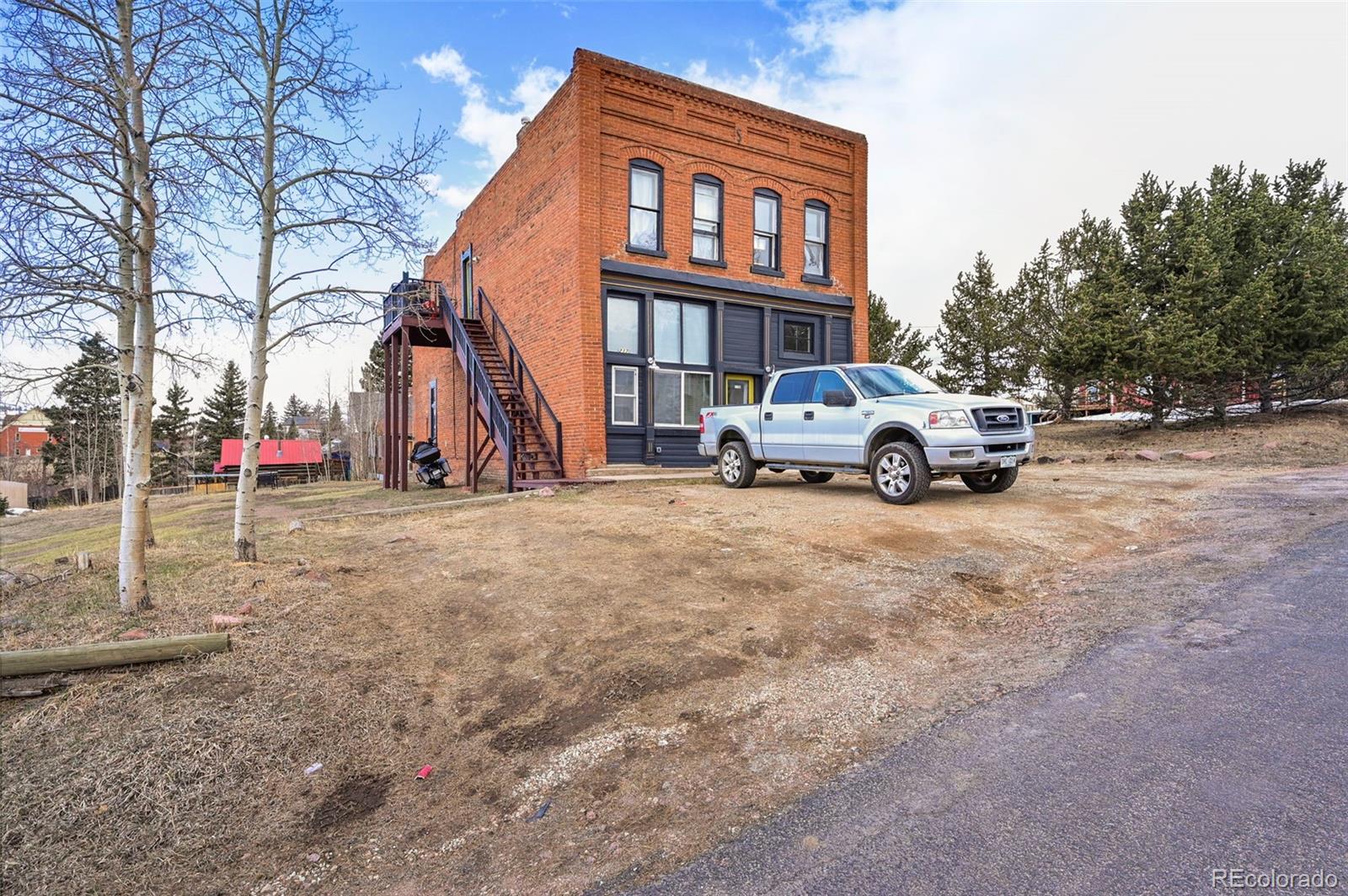 217 E Main Street, Cripple Creek, CO, 80813 2 217 E Main Street