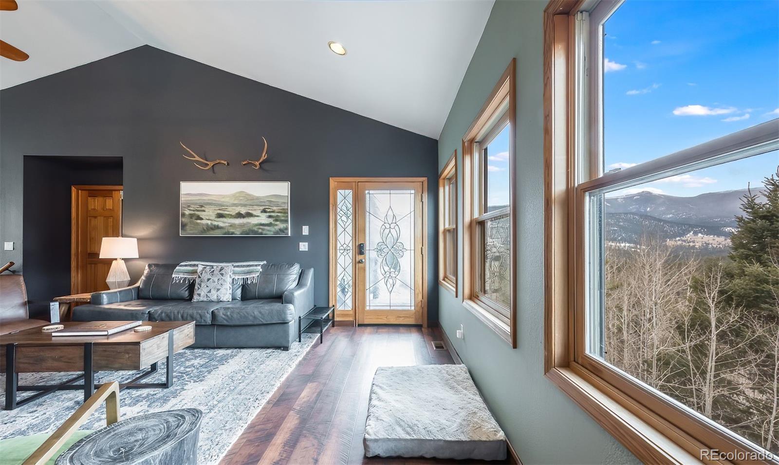 288 Spring Valley