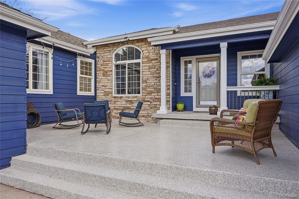 Photo of 10233 Greatwood Court, Highlands Ranch, CO 80126 (MLS # 4512545)