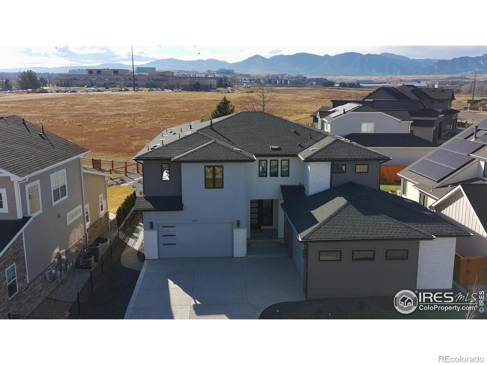 977 Saint Andrews Lane