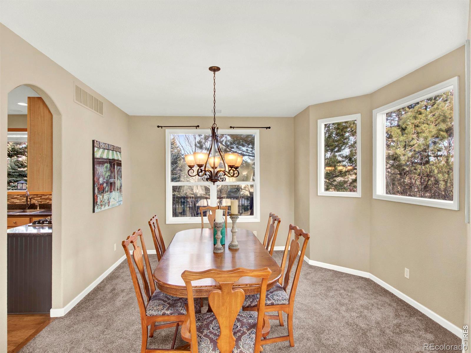 6038 Rogers Circle